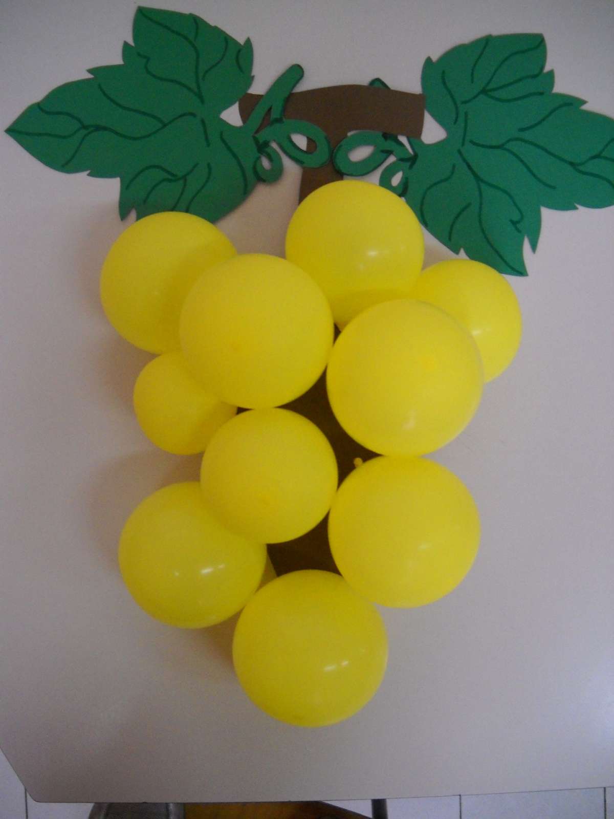 Grappolo d'uva con i palloncini