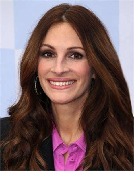 Julia Roberts, pelle chiara e riflessi ramati