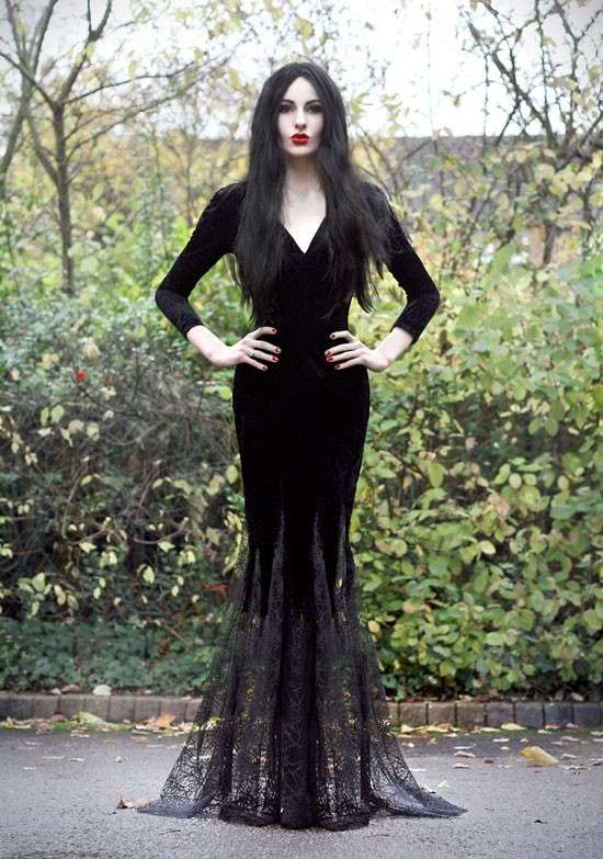 Look da Morticia