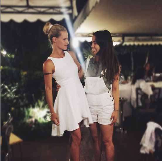 Look total white per Michelle Hunziker e Aurora Ramazzotti