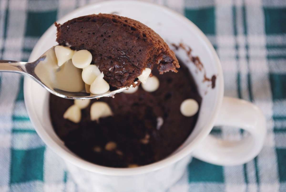 Mug cake con cioccolato bianco