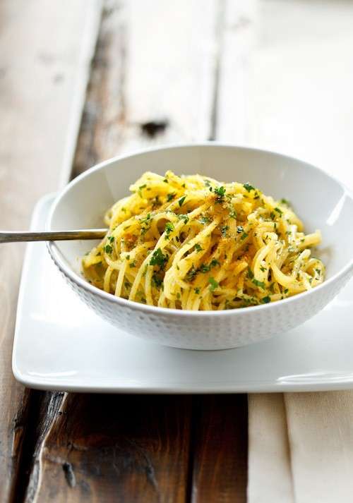 Pasta con la bottarga