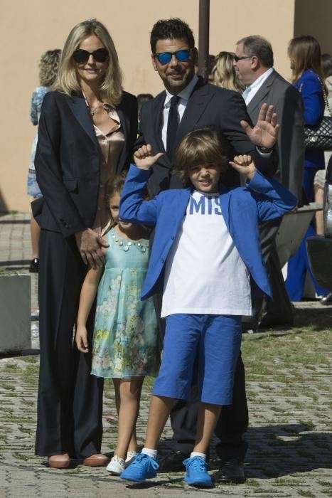 Salvo Sottile con la moglie Sarah Varetto e i figli