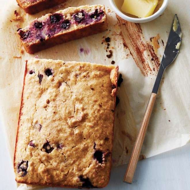 Torta dolce con grani antichi