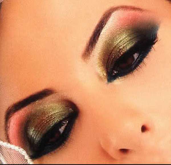 Trucco occhi in stile arabo bronzo