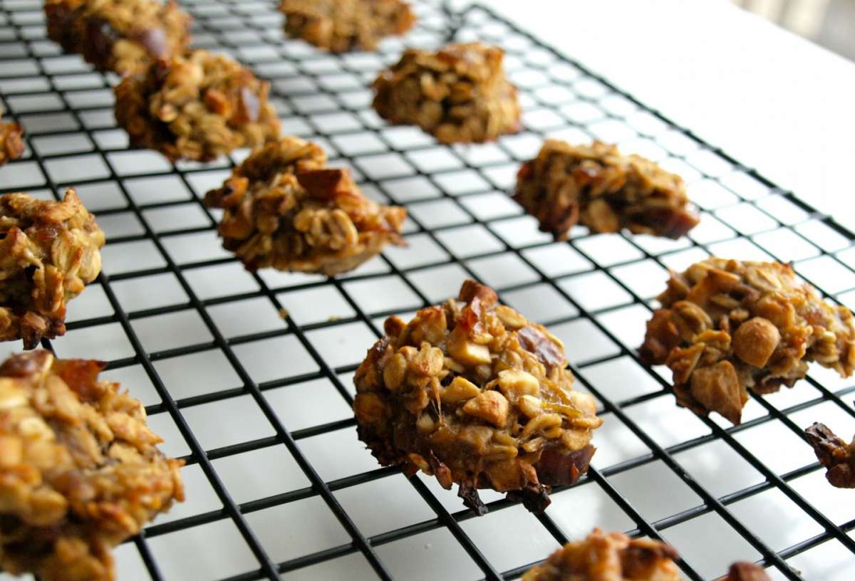 Biscotti alla banana e arachidi