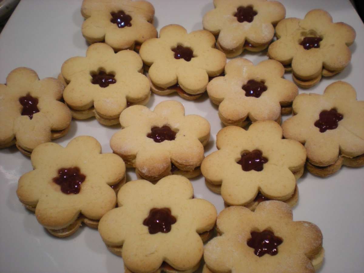 Biscotti con marmellata senza zucchero