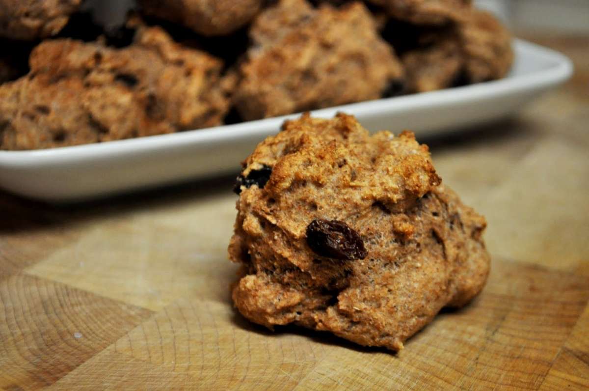 Biscotti senza zucchero con uvetta