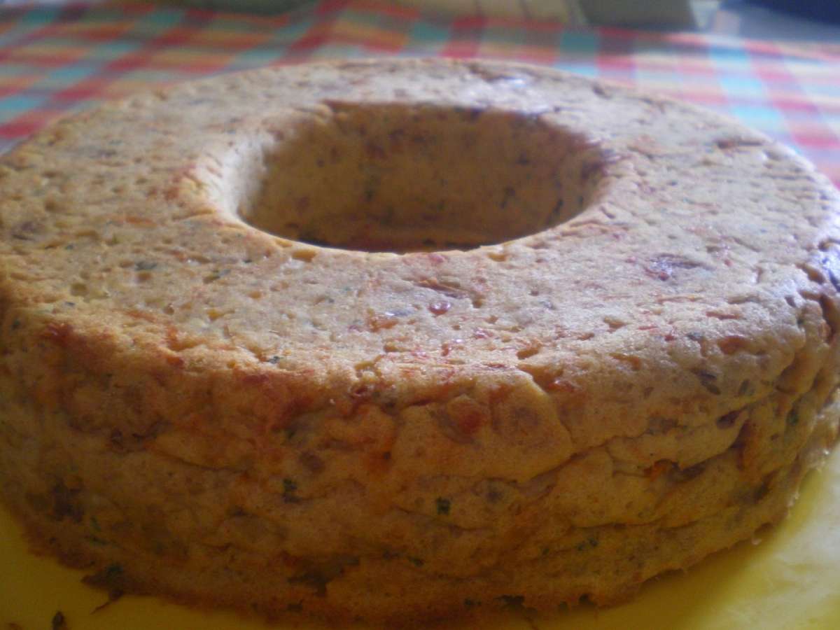 Ciambella salata di pane