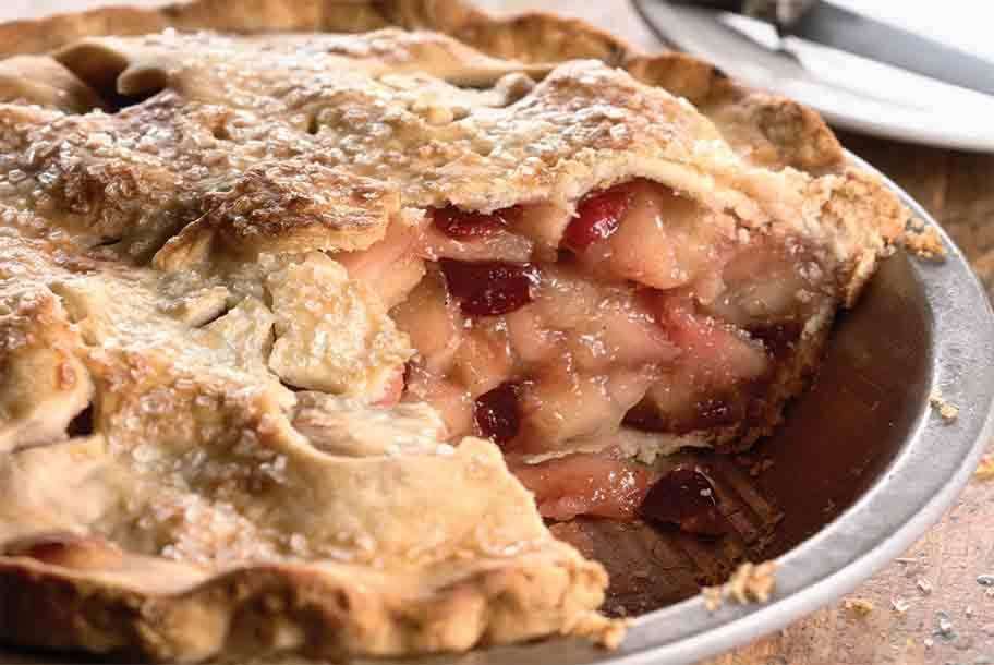 Crostata di mele e prugne