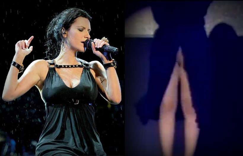 Laura Pausini in accappatoio