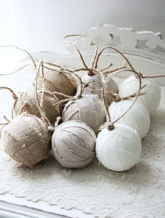 Palline di Natale shabby chic per l'albero