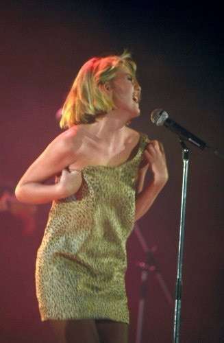 Patsy Kensit a Sanremo 1987