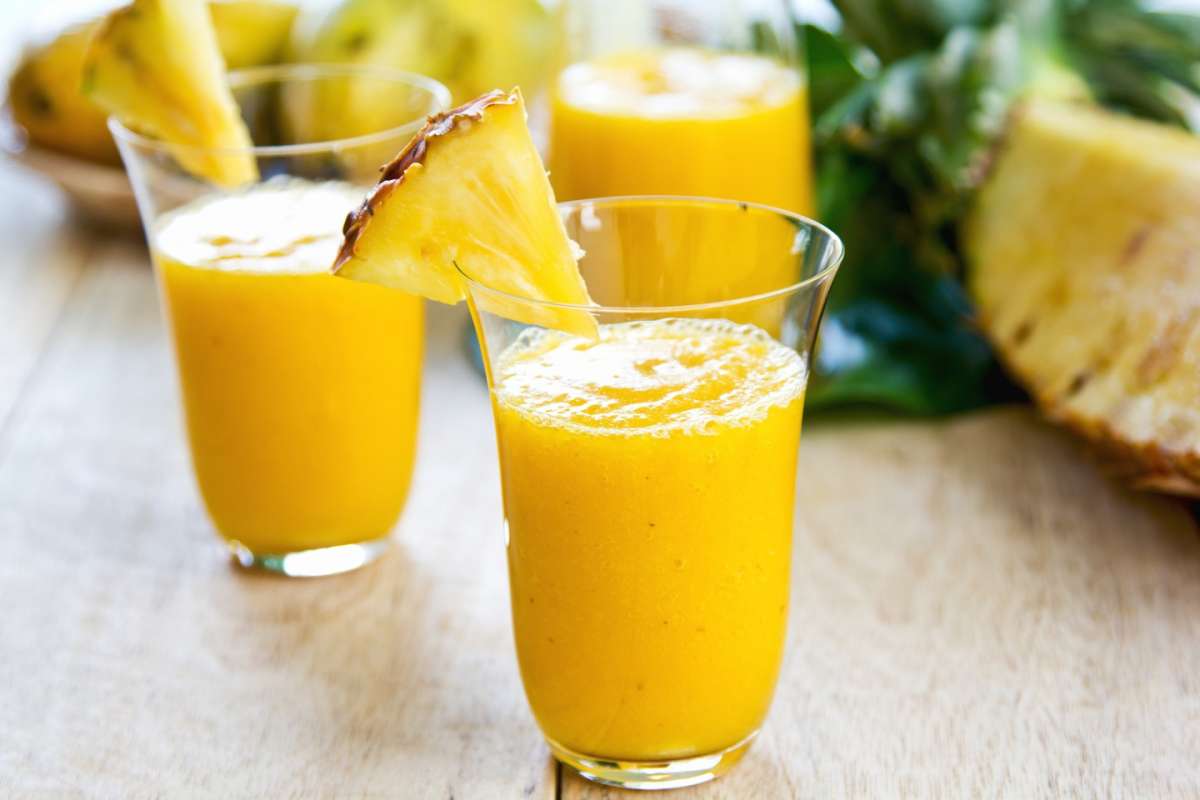 Smoothies con mango e ananas