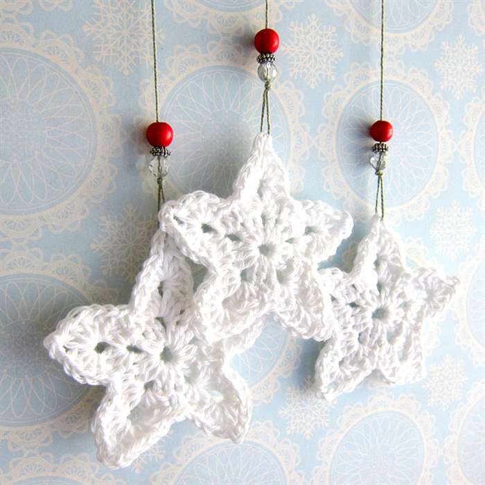 Stelle di Natale bianche crochet per le pareti