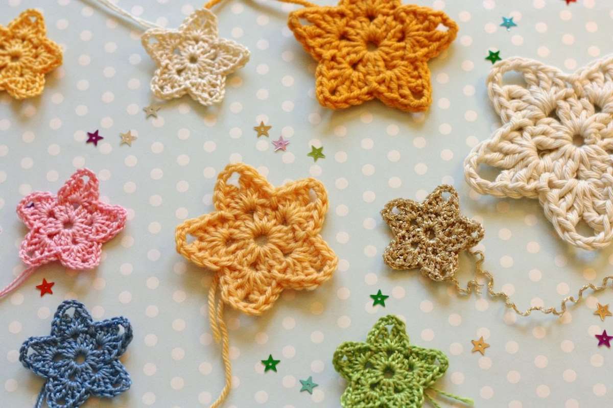 Stelle di Natale colorate crochet