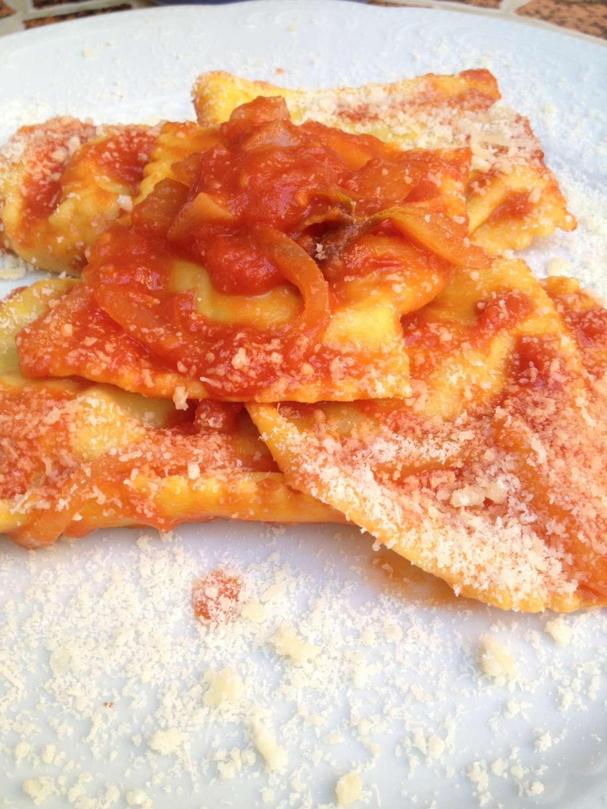 Tortelli di zucca al pomodoro