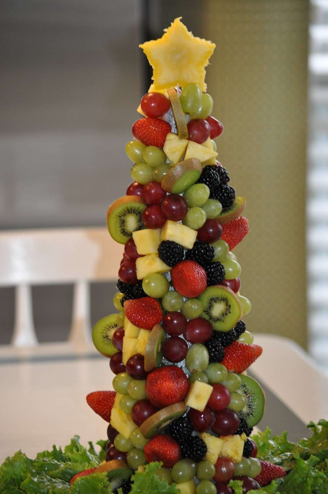 Albero con frutta mista