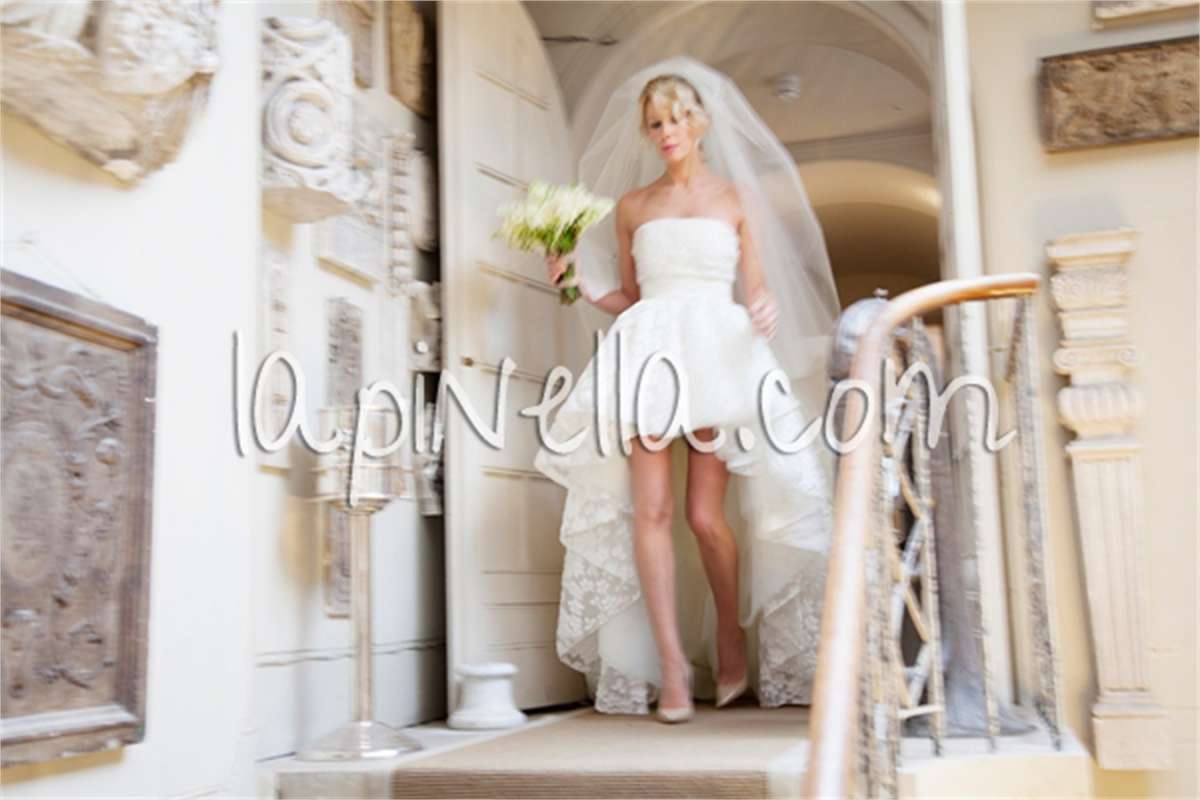 Scarpe matrimonio hotsell alessia marcuzzi