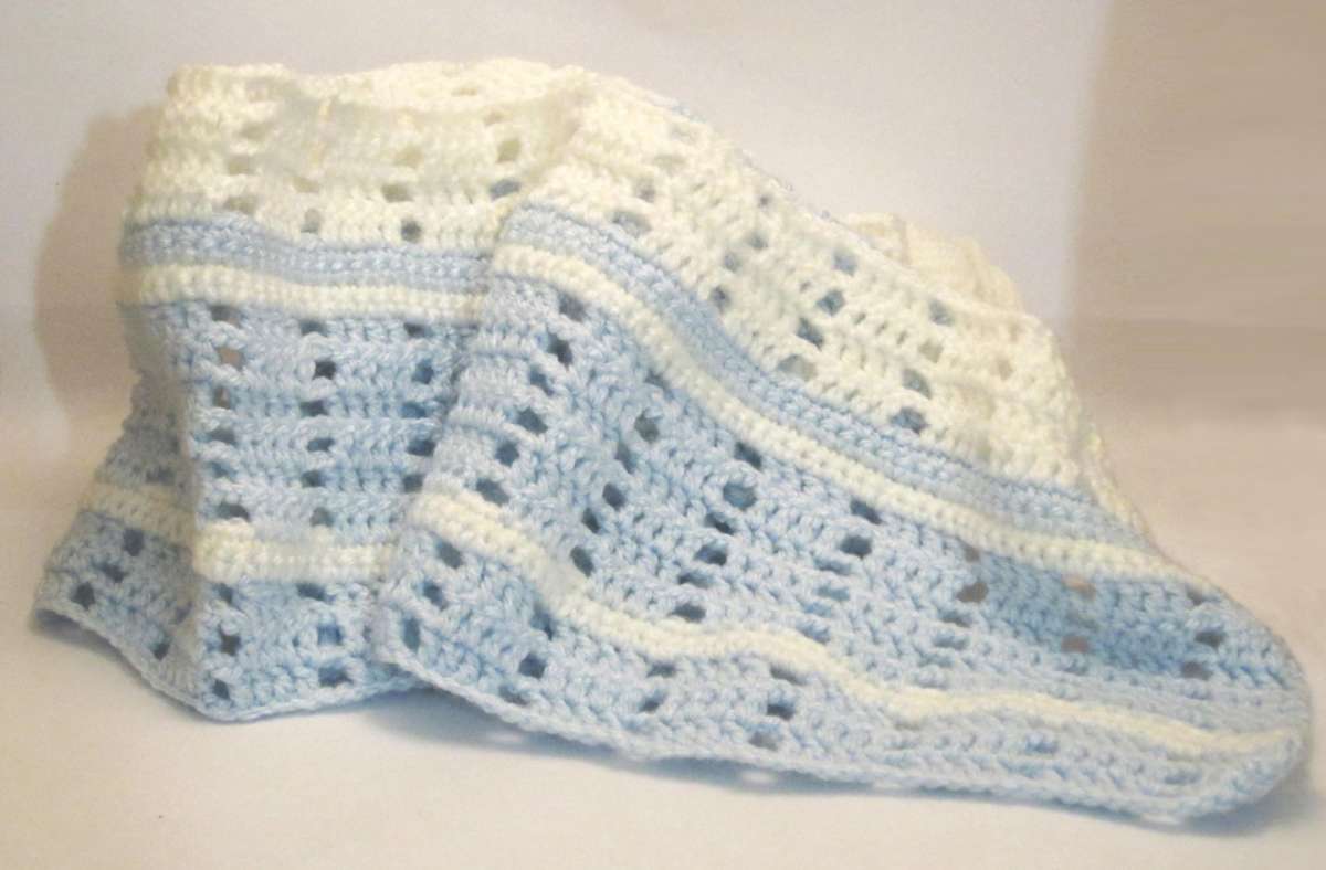 Copertina crochet azzurra