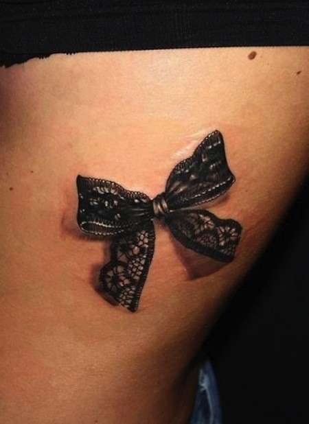 Tatuaggio 3D fiocco nero