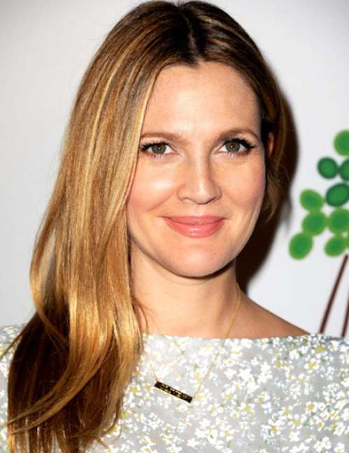 Capelli biondo miele per Drew Barrymore