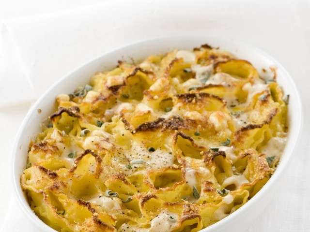 Pasta gratinata con fontina