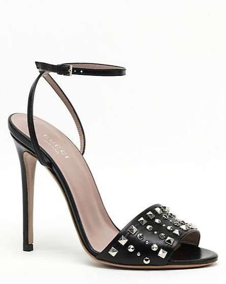 Sandali Gucci con borchie