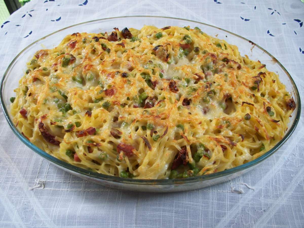 Tagliatelle gratinate