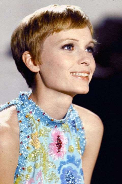 Taglio corto di Mia Farrow