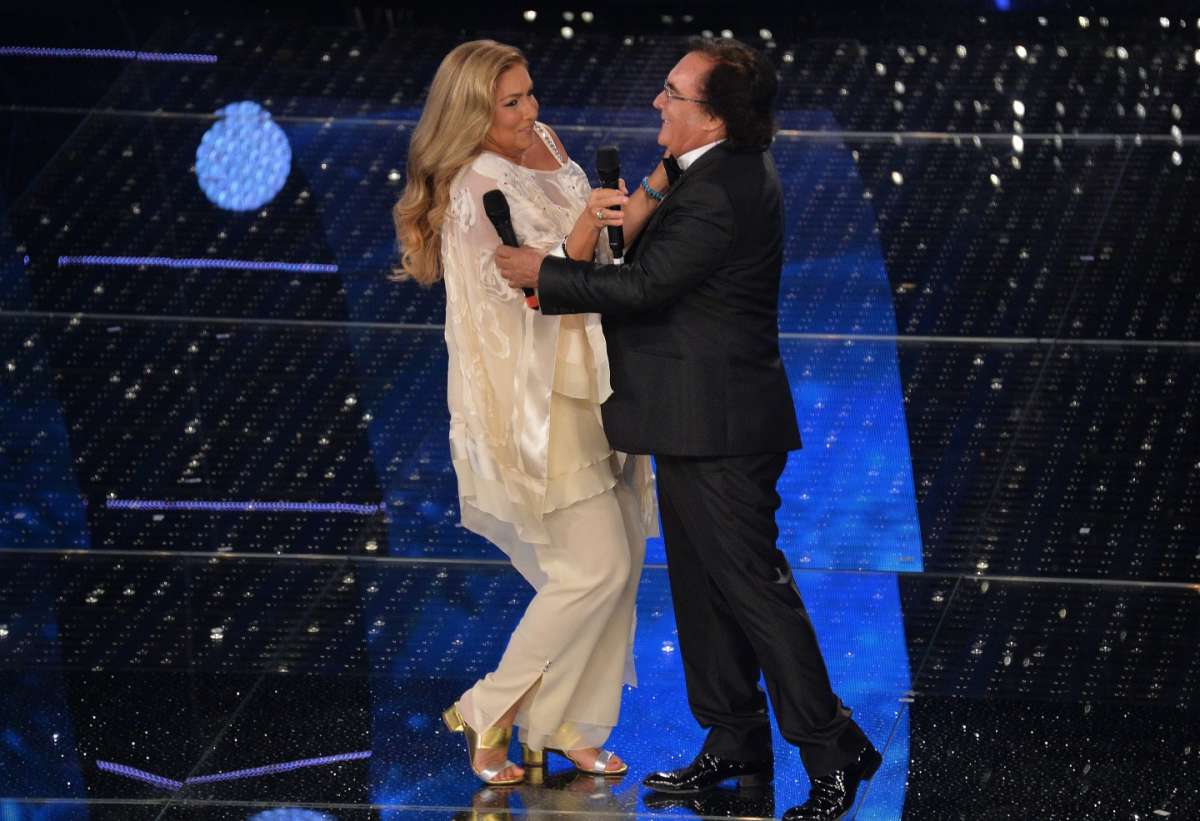 Al Bano Carrisi bacia Romina Power