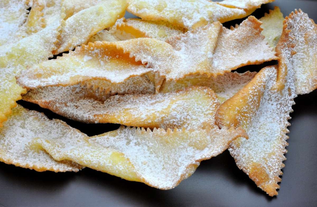 Chiacchiere di Carnevale al forno