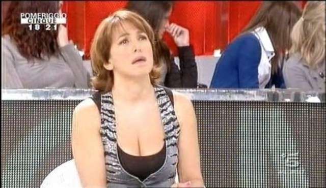 La conduttrice tv a Pomeriggio 5