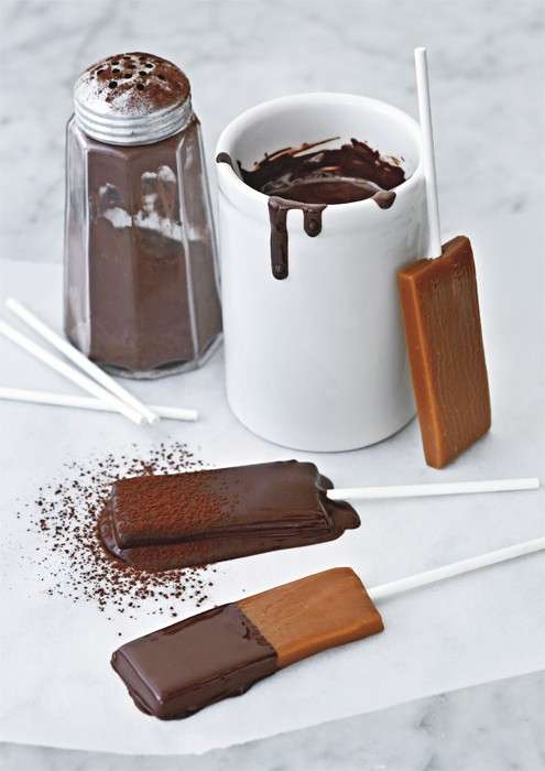 Lecca lecca al caramello e cioccolato