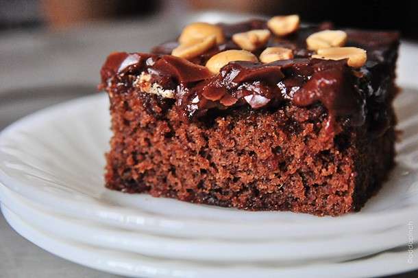 Torta alla Coca Cola e arachidi