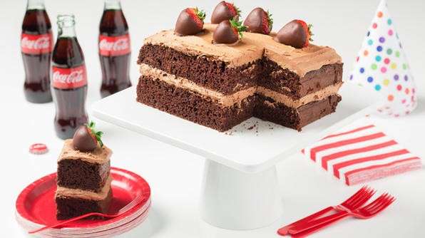 Torta di compleanno alla Coca Cola