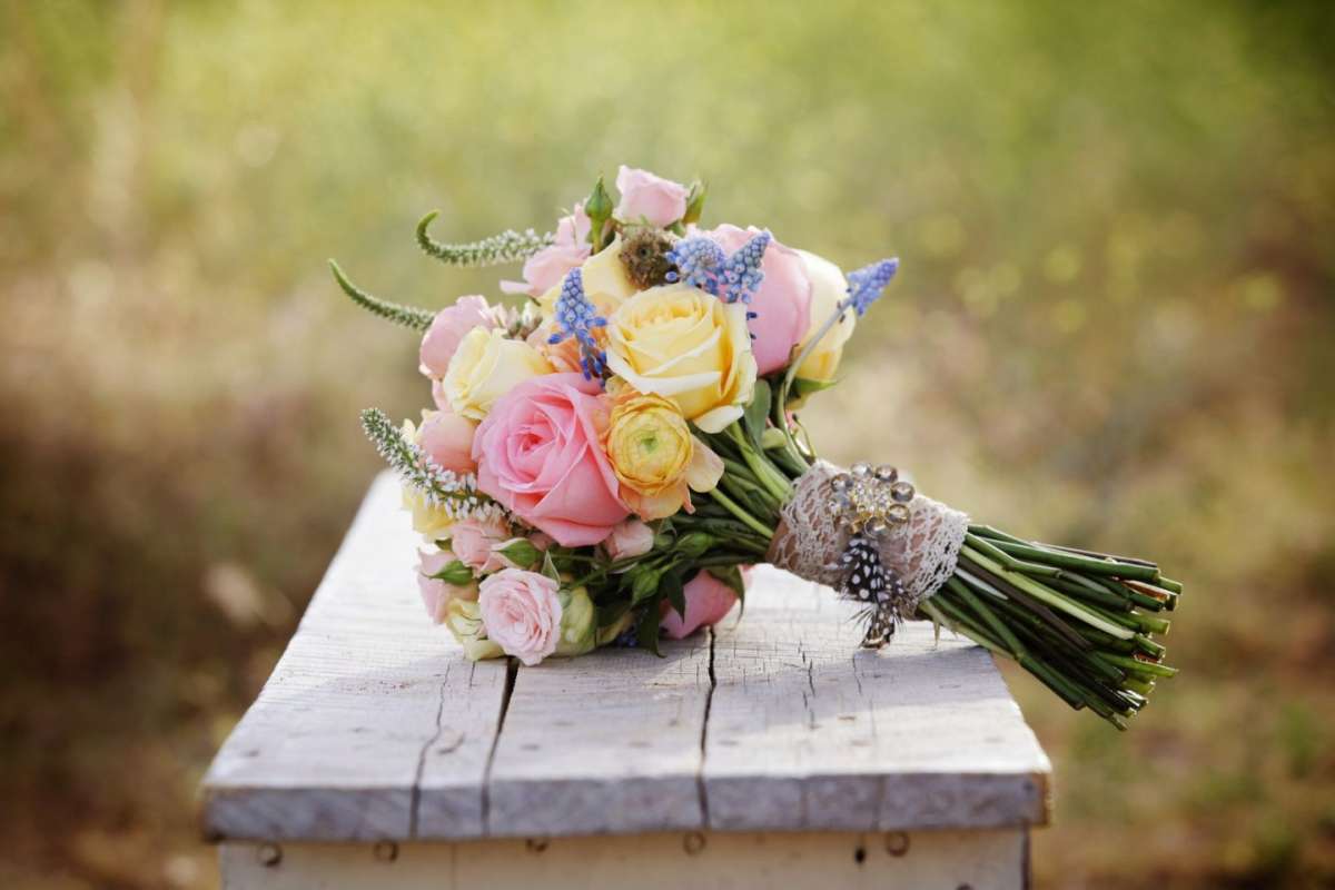 Bouquet primaverile per la sposa