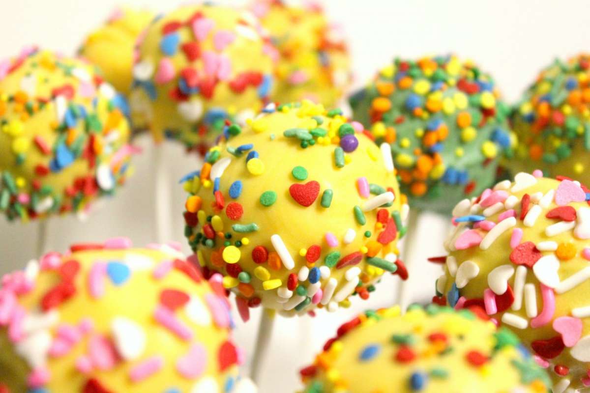 Cake pops con confettini