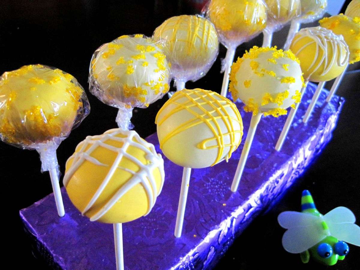 Cake pops festa della donna