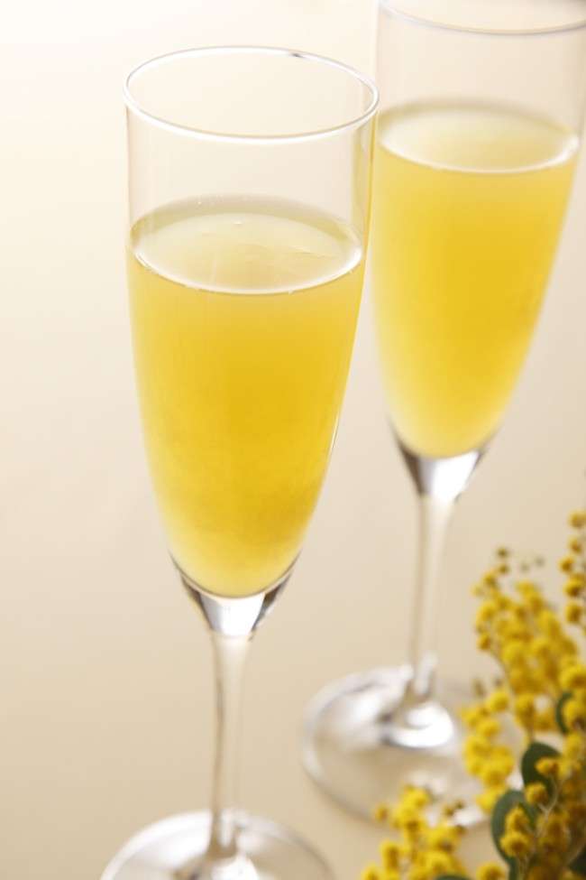 Cocktail mimosa per la festa della donna