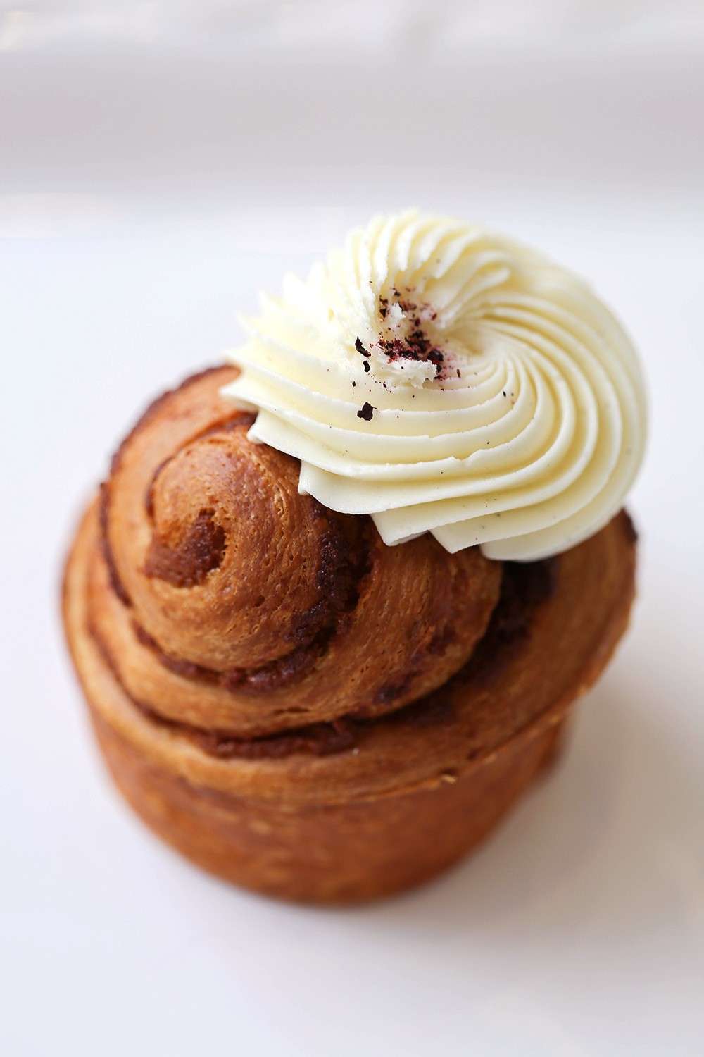 Cruffin con crema chantilly