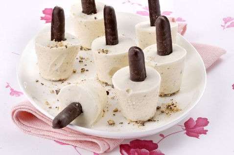 Gelati con biscotti Togo