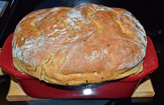 Pane alla ricotta con l'aggiunta di verdure