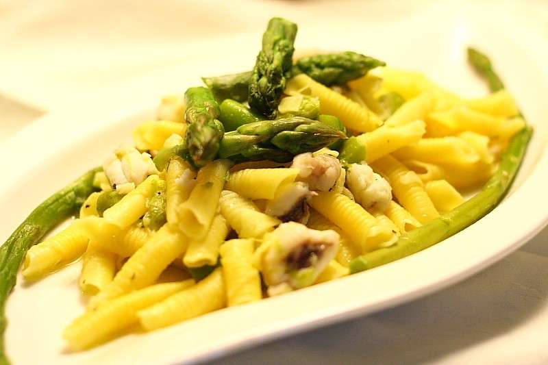 Pasta con asparagi