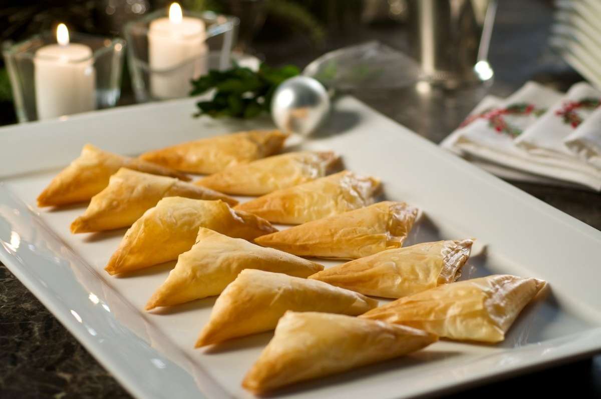 Pasta phyllo tirangolare