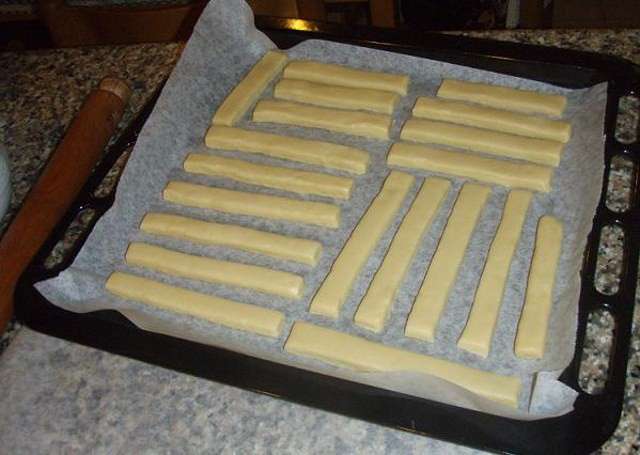 Preparazione biscotti togo