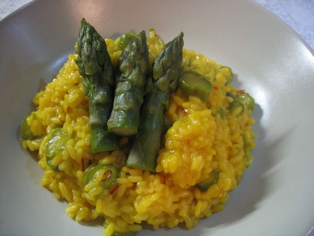 Risotto uova e asparagi classico