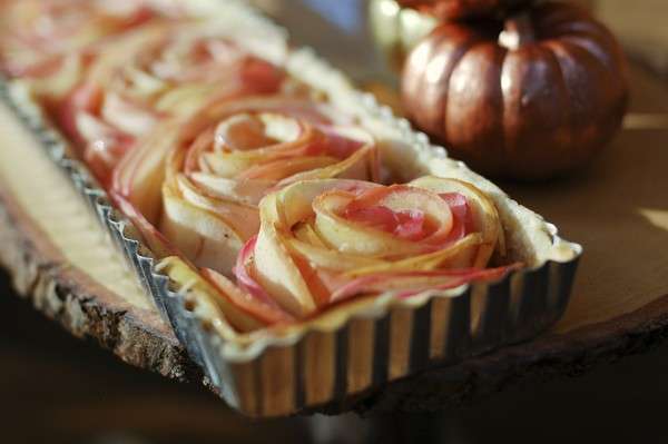 Rose di mele con pasta sfoglia