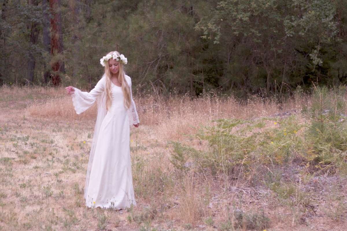 Sposa hippie chic