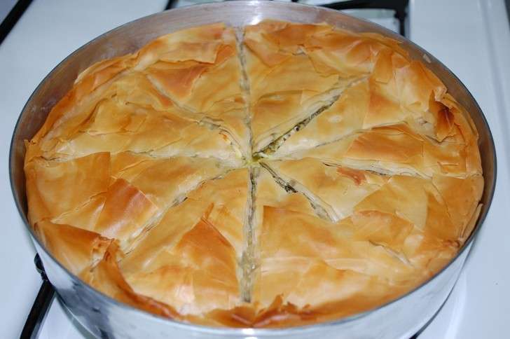 Torta con pasta fillo